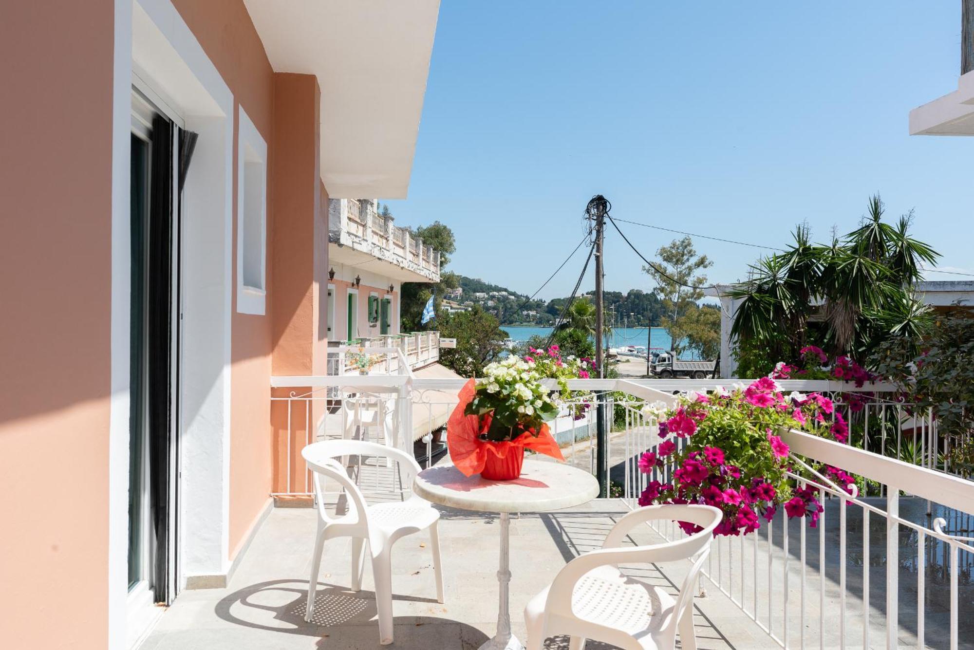 Sirena Beach Gouviá Eksteriør bilde